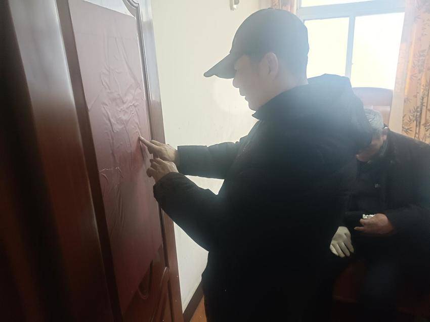 “远亲不如近邻”照进现实，志愿者成了“穿针引线”人 - 副本.docx