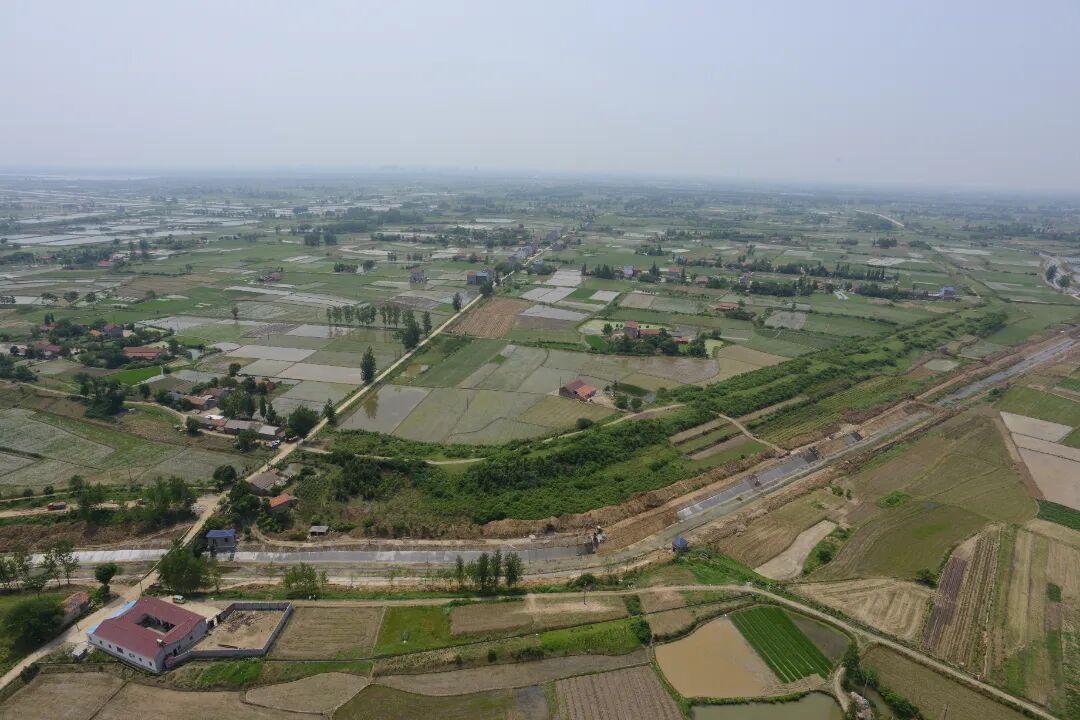 楚纪南故城俯瞰（湖北省文物考古研究院供图）.jpg