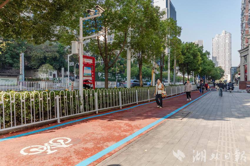 武昌区公正路人行道改造提升