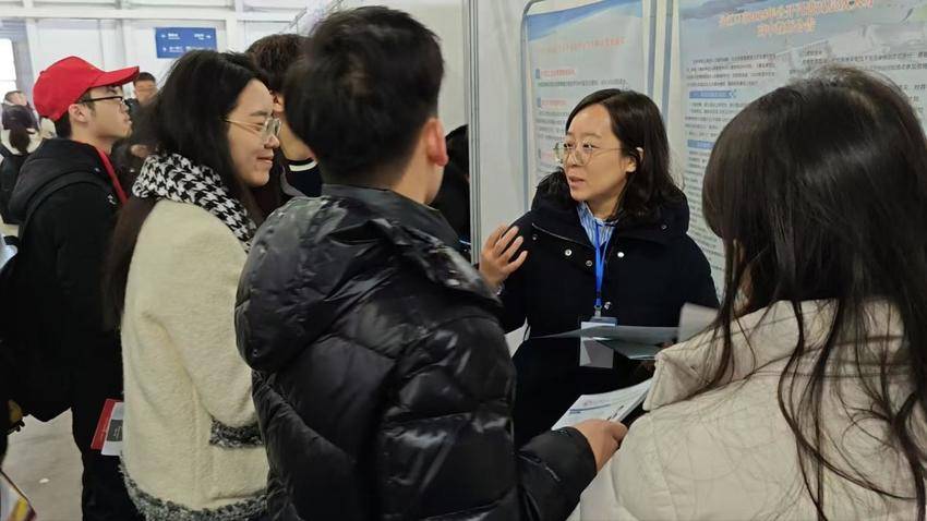 千里觅英才 聚力促发展——丹江口市2025年高层次人才教师引进东北站首战大捷.docx