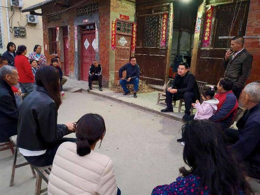 竹根滩镇以“厕所革命”提档升级为抓手，全面推进农村人居环境大提升(3).docx