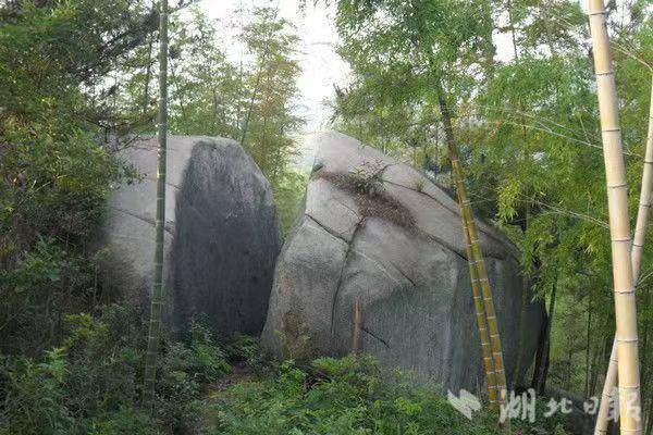 岁月无声  唯石能言(1).docx