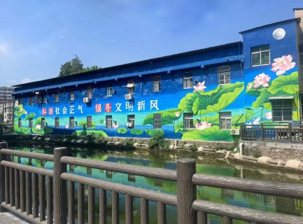 “小燕子”飞向大蓝天