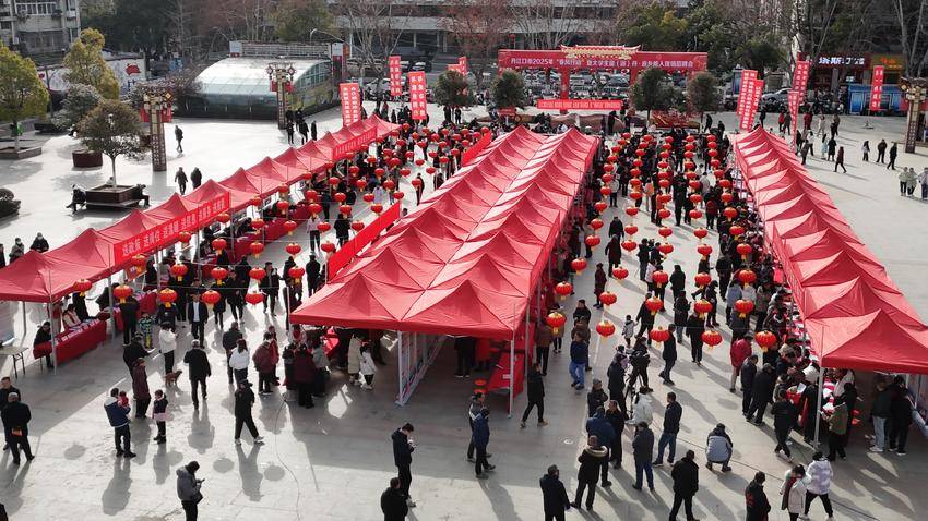 丹江口市2025年“春风行动”助力人才扎根 精准服务激发就业活力(1).docx