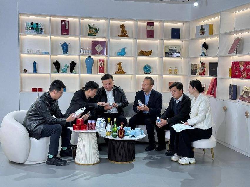 武当山水荣膺十堰奥体中心赛事指定用水.docx