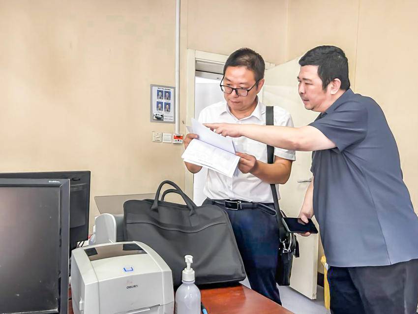 安陆市医疗保障局开展试点工作调研.doc