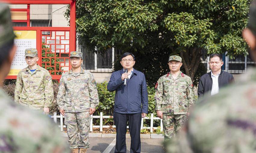 11.4  新闻稿（普通民兵连试点建设改稿）.docx
