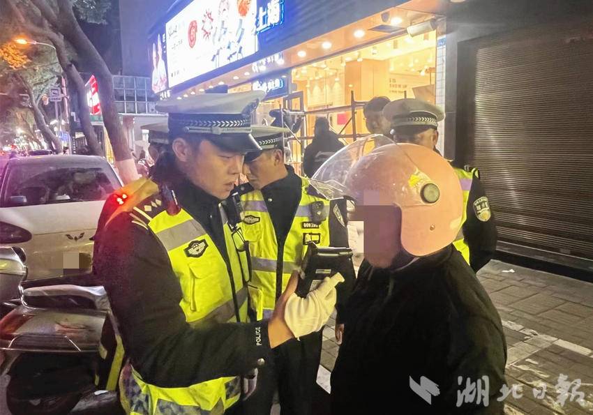 夜查酒驾