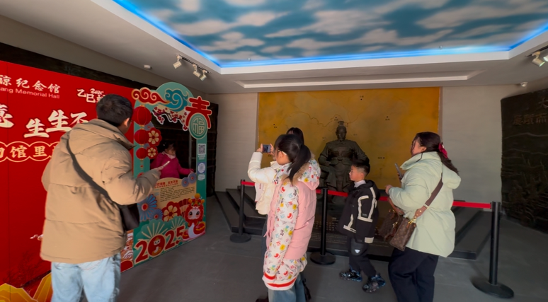 博物馆里寻年味.docx