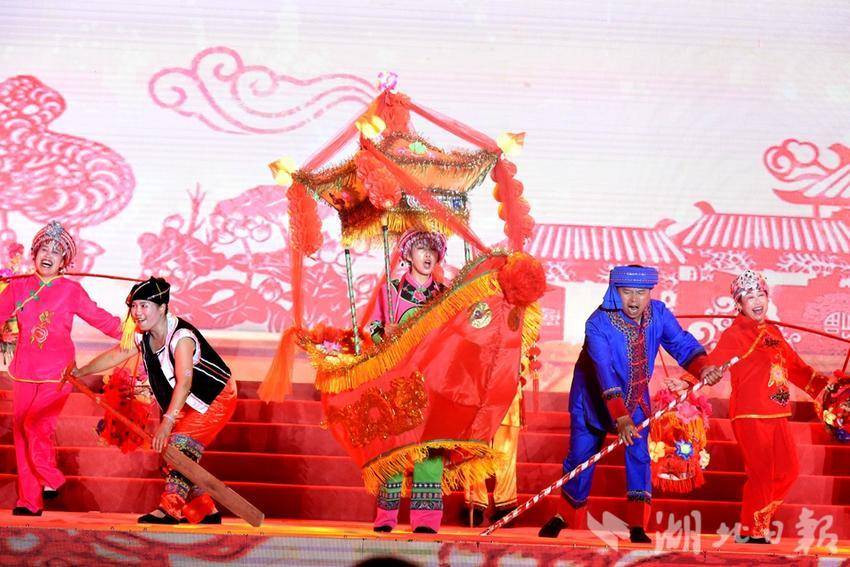 《盛家风情》