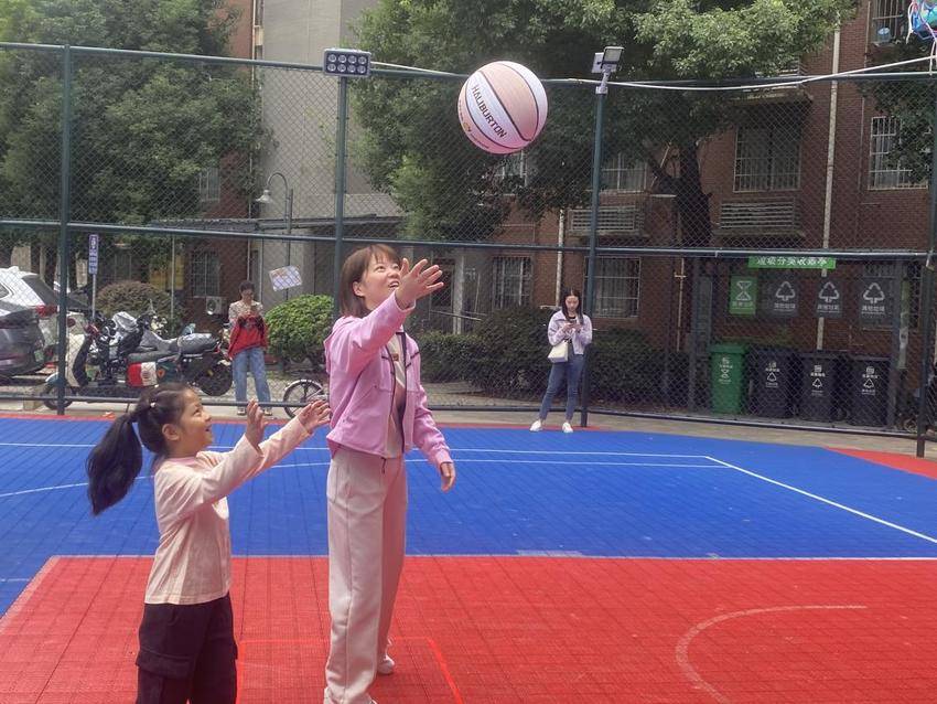 20250921黄龙山社区：“体育零距离，健康伴我行”亲子趣味运动会圆满落幕.docx