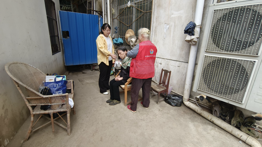 俏夕阳志愿服务队.docx