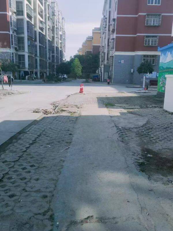 城市更新进行时：还建社区的”逆生长”密码docx.docx