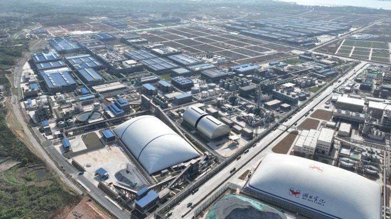 ▲宜昌邦普全链条一体化产业园—邦普宜化区域。通讯员 杜小梦 摄.png