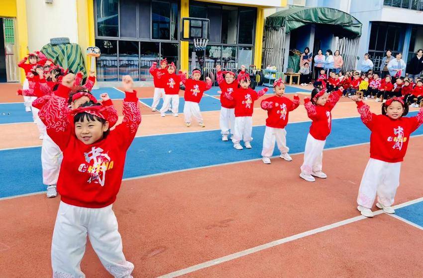 湖北日报客户端讯.docx