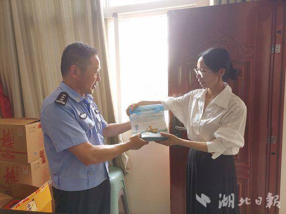 广水交警走进校园上好安全“第一课”