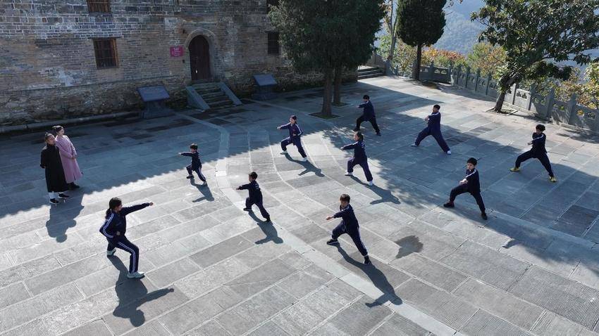 1《武当雅集》之“太玄秋养”精彩上演.docx