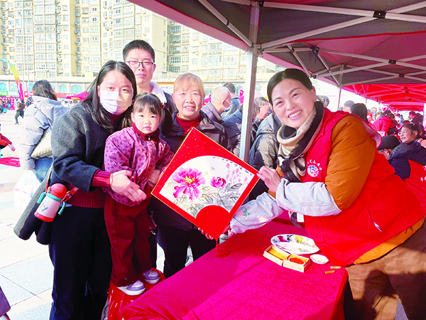 多彩文化惠民生 欢欢喜喜迎新年__——“(5091317)-20250120084704.jpg