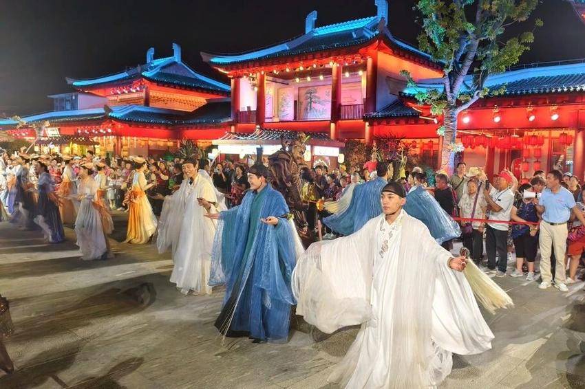 秋风送爽相约武当国庆中秋双节同庆武当山多项文旅活动即将开启 (1)(1).docx