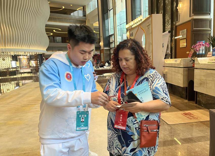 413名志愿者护航2025国际武当太极文化节——以专业与热情筑就文明桥梁.docx