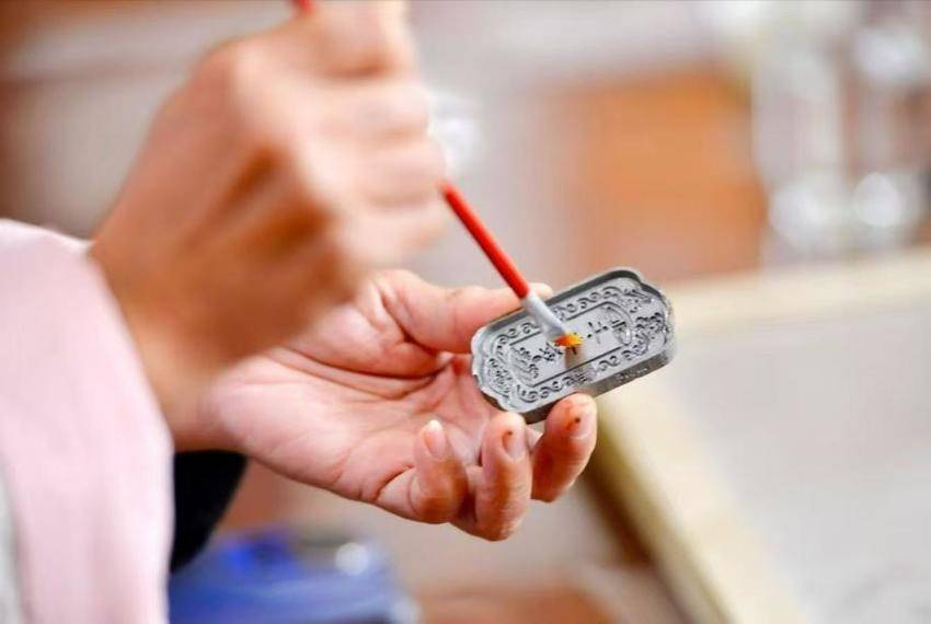 武当文创“闻香悟道”手工香牌非遗手作体验项目荣获国家级奖项(1).docx