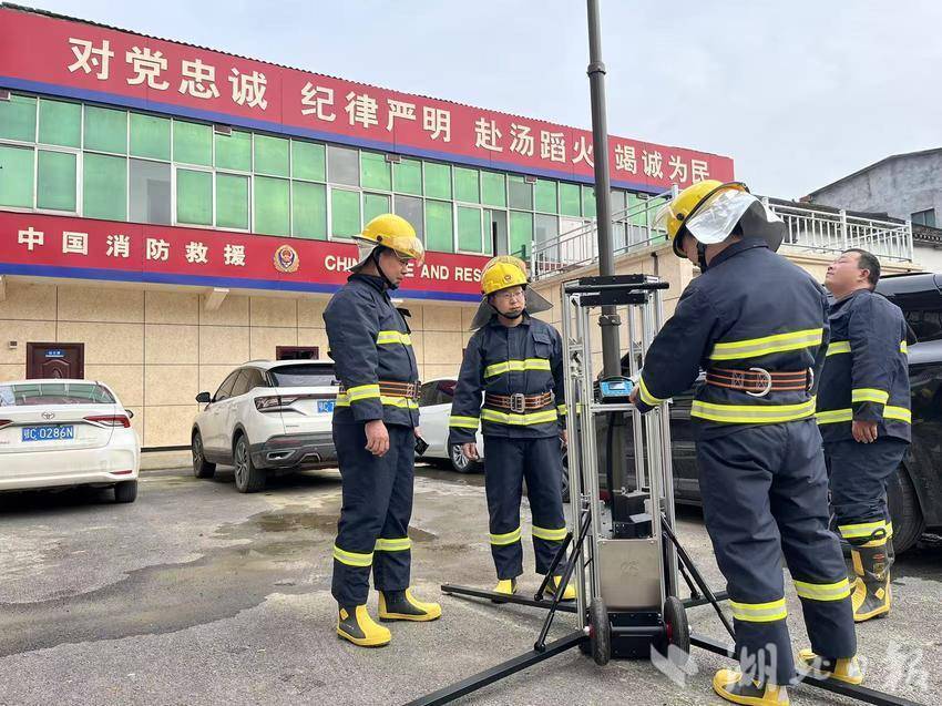郧阳区安阳镇：实战练兵，防患未“燃”！新入职消防队员集中“充电”提技能.doc
