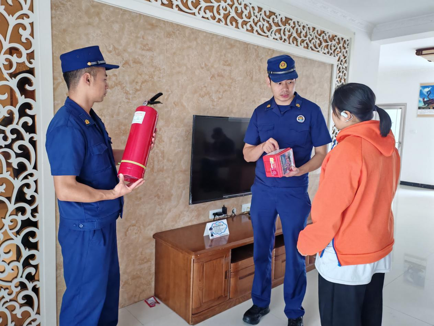 武当山：“防消联勤”开展消防排查护航平安.docx