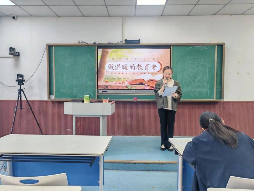 沔阳小学黄金大道校区将阅读服务送至教师身边1017.docx