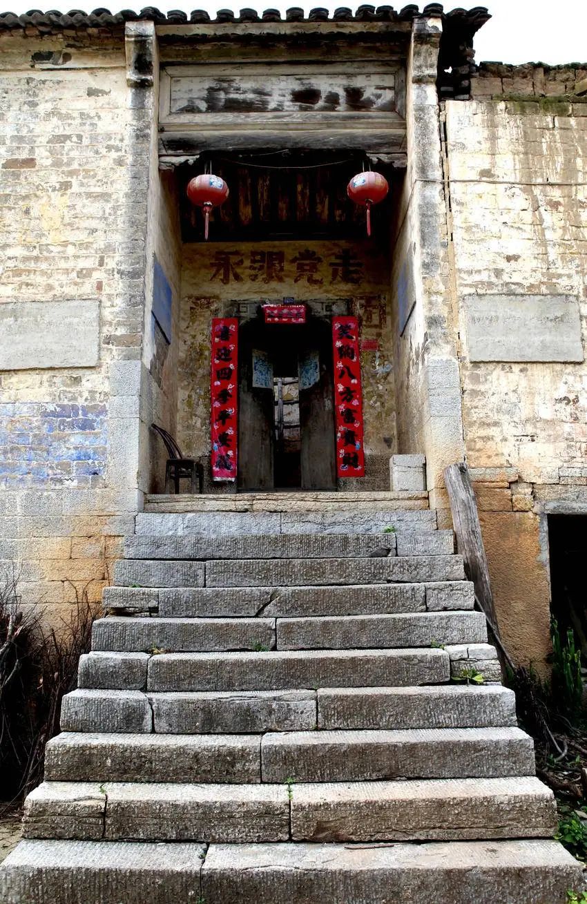 襄阳南漳：陶氏民居 古韵流芳.doc