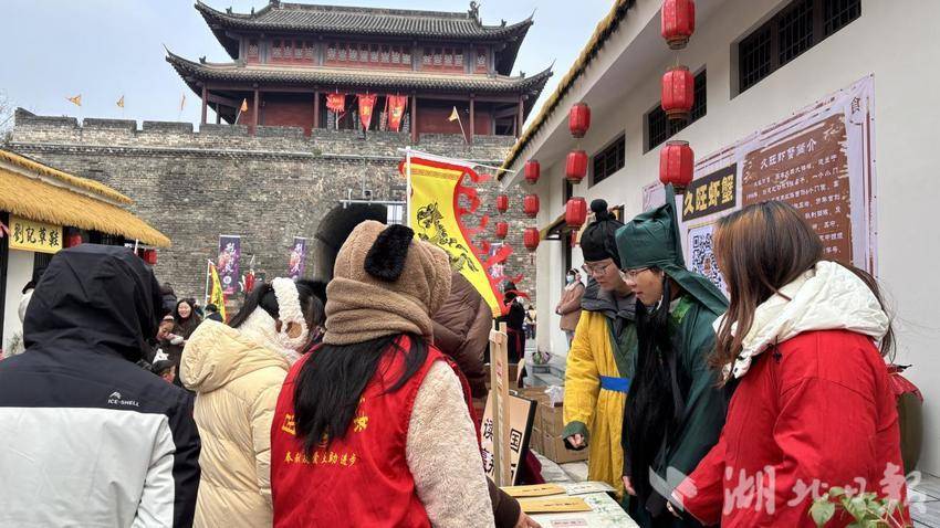 1.2西城街道：元旦文旅盛宴暖意浓 多方聚力守护平安年.docx