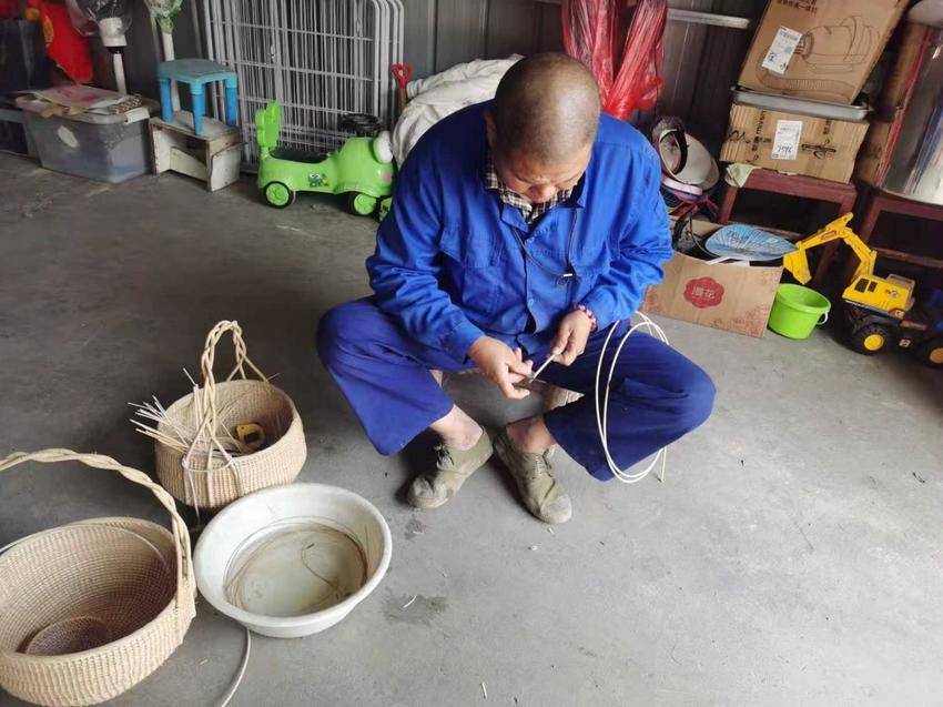 藤蔓生春色 巧手织新篇 ——云梦藤编“活态传承”之路(4).docx