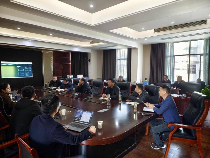 安陆城管：打通数据“高速路” 绘就城市治理“协同图”.docx