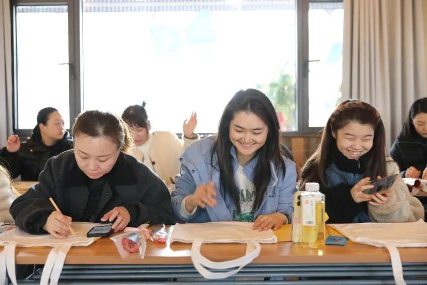 tmp_1d483898f868c8c31fa6c9fbce1b92fd.docx