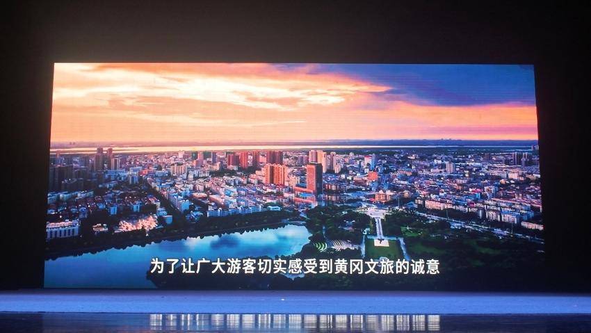 欢度国庆(通稿）1.docx