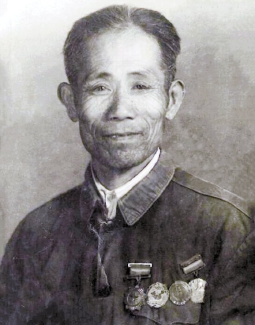徐青山从孤儿成长为新四军老战士