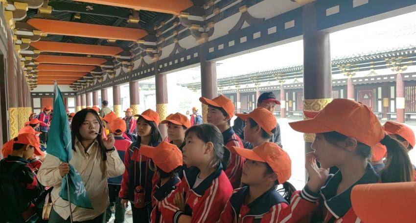 龙王镇赵集小学：研学唐城 品味历史.docx