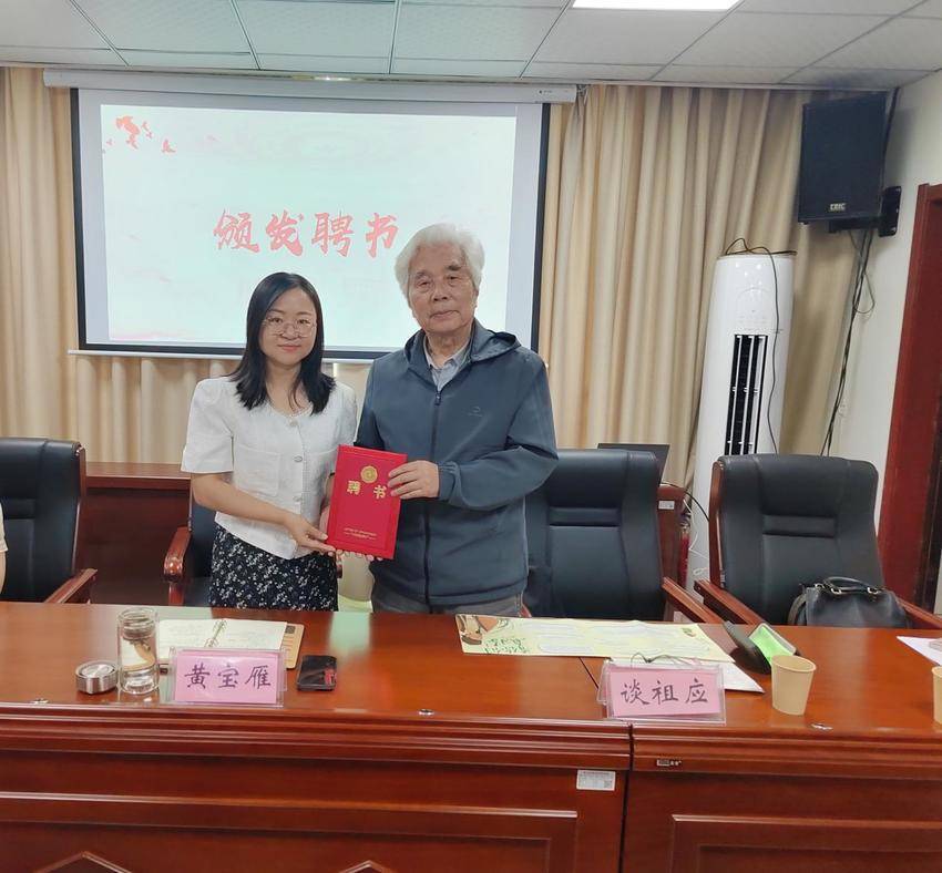千年东坡遇上当代少年！这场文化传承仪式让黄州诗意流淌.docx