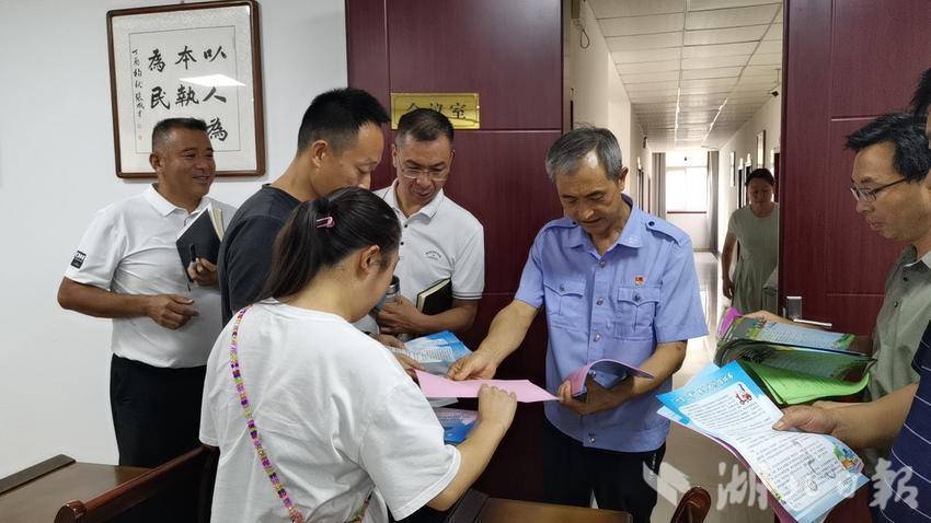 林业局强化安全生产意识 举办安全生产知识讲座