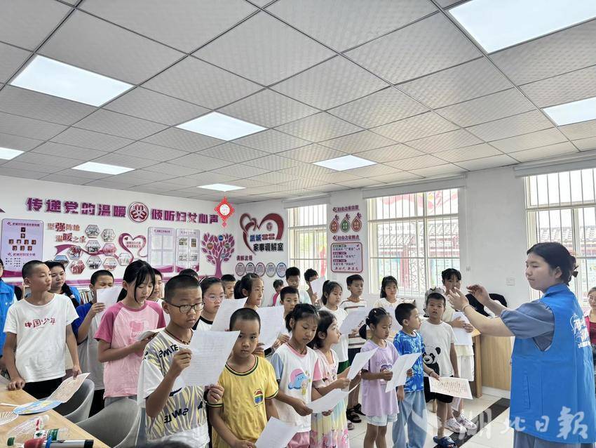 武城村暑期公益课堂温情开课 用爱点亮孩子们的缤纷假期.docx