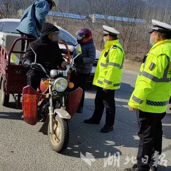 严管严控“隐形杀手”！广水交警集中开展三轮车非法载人专项整治