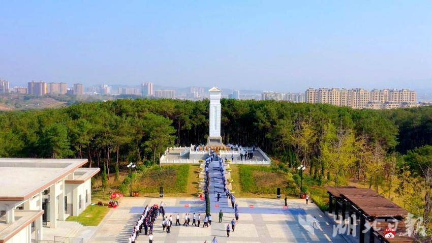 d6b0f916dced43909f08f85bf51eaf41_717a65fab0f49c17296ea7fc7f35ac4e_8.docx