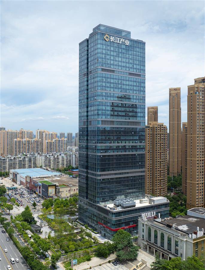 长江产业集团.jpg