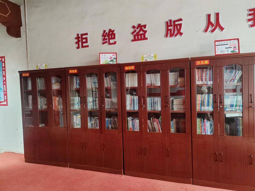 诵中华经典 做博学少年——石任村农家书屋传扬国学新风.docx