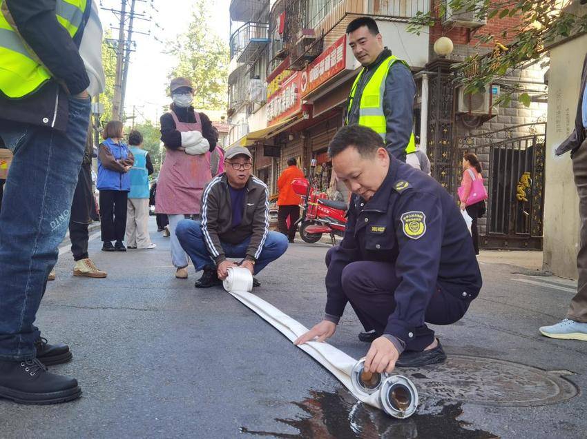 共筑全民消防墙，守护生命安全线.docx