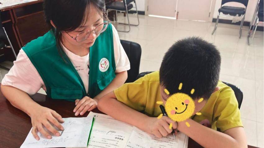 湖北文理学院三下乡：七彩实践点亮龙王镇.docx