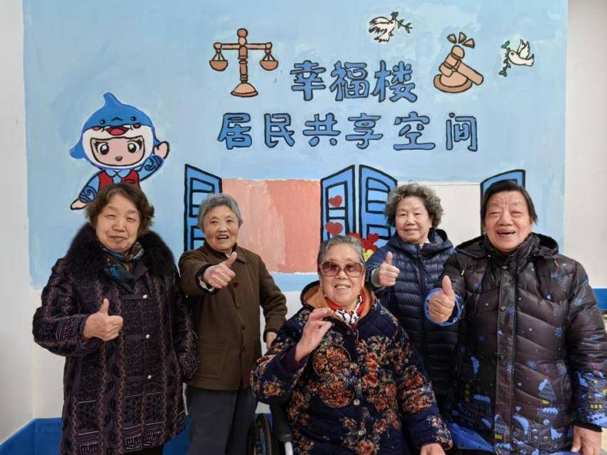 （1226汉兴街道江汉里社区）架空层不“架空”  基层自治显成效.docx