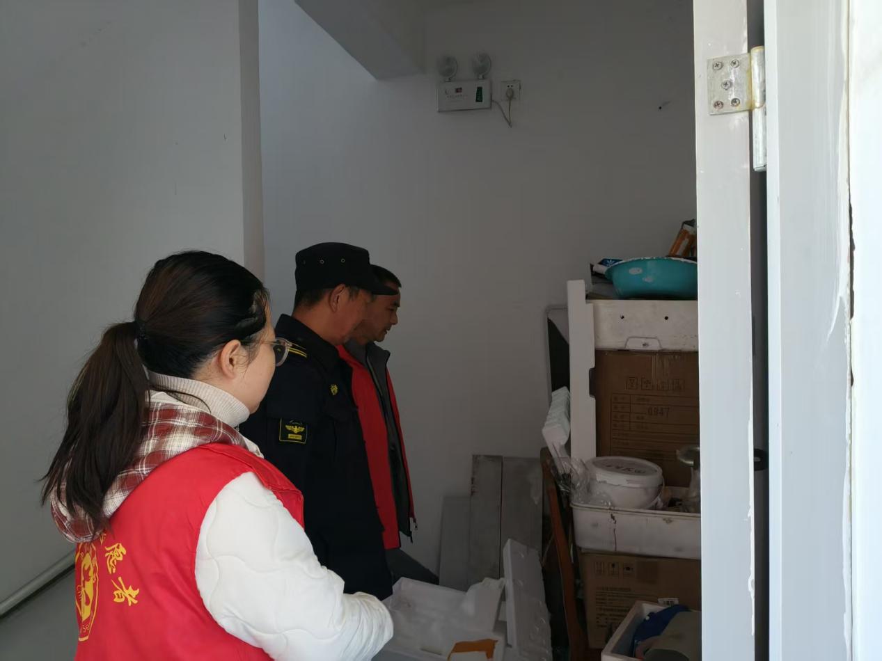 [点军街道]清楼道杂物除隐患 筑牢佳和家园安全防火墙.docx