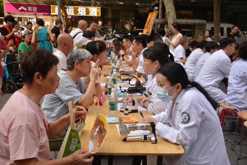 9.10（改）康苑-党建共建聚合力，健康服务暖民心.docx