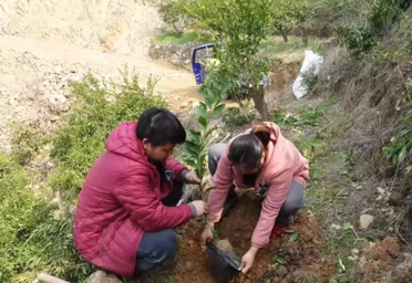 tmp_90929afe325e1368a22b917d76cef53f.docx