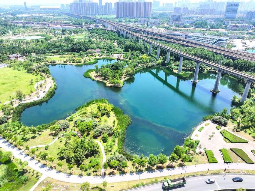 1203-铁脉焕新绘绿卷 江城治理展新颜(1)(1)(4).doc